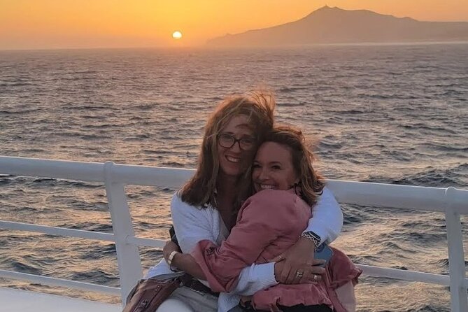 Cabo Arch Sunset Yacht Tour - Dinner & Drinks — Up to 18 Guests - The crew experience: service that feels personal, plus music and celebrations