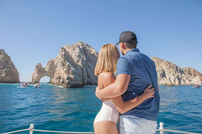 Cabo Catamaran Snorkel: Arch & Santa Maria, Open Bar, Snacks - The open bar and snacks: value that changes how the trip feels