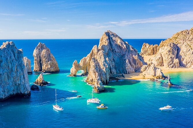 Cabo San Lucas Arch Tour and we go down to Playa del Amor - El Arco de Cabo San Lucas: the triceratops-shaped rock you came for