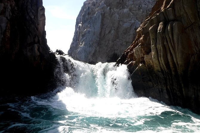 Cabo San Lucas City Tour And Arch Glass Bottom Boat Ride - Getting there smoothly, pickup timing, and group size