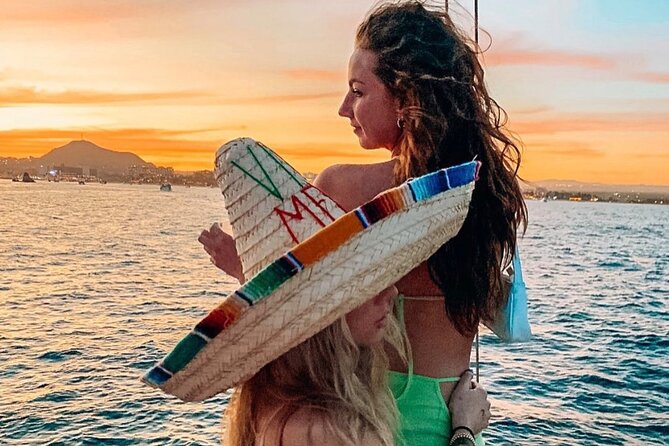 Cabo San Lucas Sunset Cruise with Open Bar and Snacks - The Coastal Route Around El Arco: Arch, Pelican Rock, Lovers’ Beach, Sea Lions