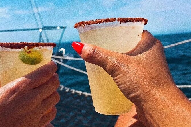 Cabo San Lucas Sunset Cruise with Open Bar and Snacks - Sunset Moments and Photo Stops, Including the Crew’s 360 Turn