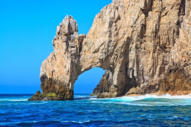 Cabo San Lucas Sunset Sailing Shared Cruise - Great for couples, families, and mixed groups
