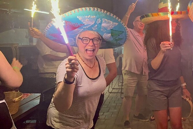 Cabo San Lucas Taco Fiesta: Cooking, Dancing and Mixology Class - Guacamole and taco building: more than one salsa, more than one taco