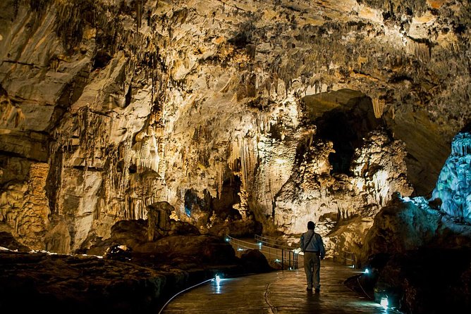 Cacahuamilpa Caves and Taxco: Private & Small Groups From Mexico City - Taxco on Your Own Time: Santa Prisca and Cobblestones With Views