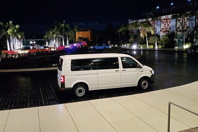 Cancun Airport to Playa del Carmen Roundtrip Private Transfer - Clean rides and professional drivers, the small details that build trust