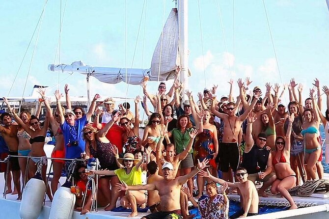 Cancun All Inclusive Catamaran Tour to Isla Mujeres - What to watch so the day stays fun