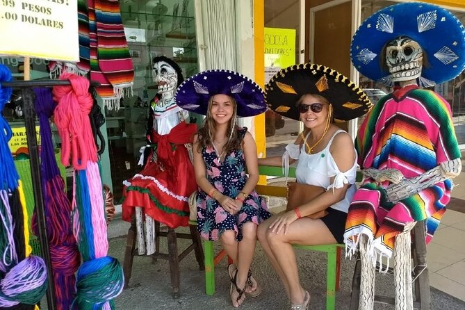 Cancun City Sightseeing and Shopping Tour on a Double Decker bus - Drinks, sound, and comfort: what to pack and what to expect