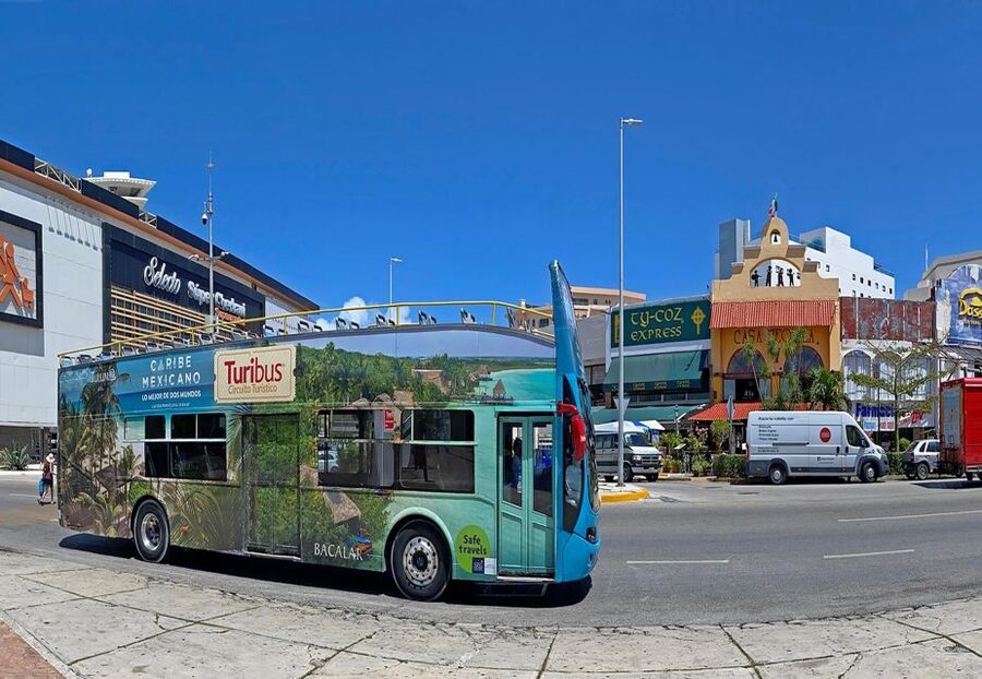 Cancun: Hop-On-Hop-Off Sightseeing Bus Tour - Hotel Zone Circuit: Beaches, Shopping, Aquaworld, and the Cancun Sign Lookout