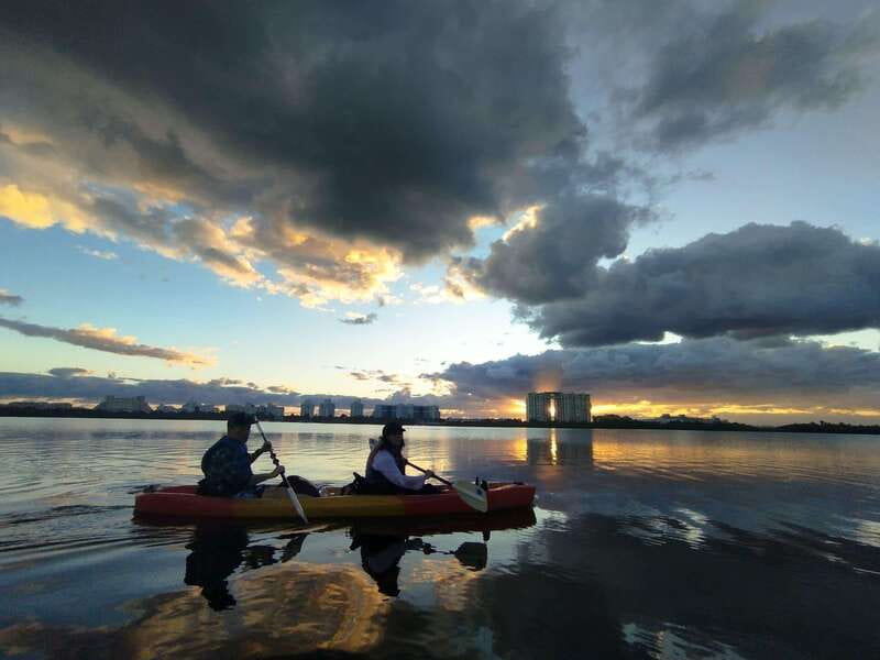 Cancun: Kayaking Tour in Nichupte Lagoon - A 3-hour flow that starts with safety and ends with calm