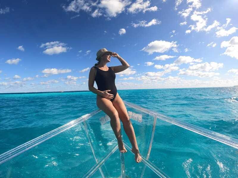 Cancún: Nichupté Lagoon Transparent Boat Tour with Drinks - Photo Stop Tips for Clear Shots Through the Glass