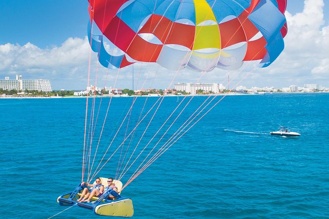 Cancun Parasailing Adventure - How High Is 105 Meters? Getting the Photo Moment Without Losing Your Mind