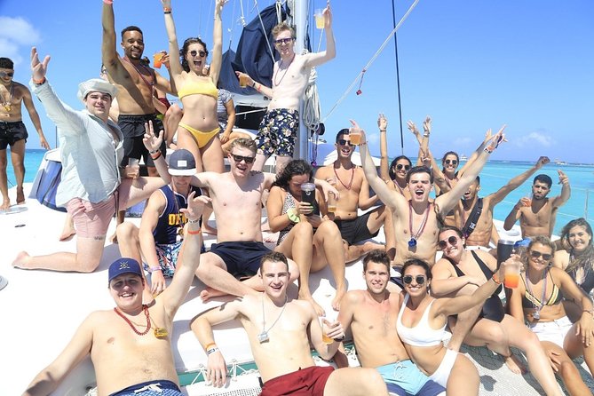 Cancun Sailing Catamaran Islas Mujeres With Luxury Beach Club - Group size reality: usually smooth, sometimes crowded