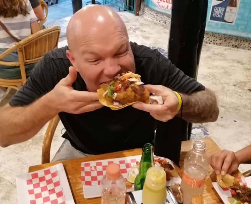 Cancun Taco Tour: Street Food & Tequila Tasting in Downtown - Where the tour starts in Downtown Cancun (and how not to miss it)