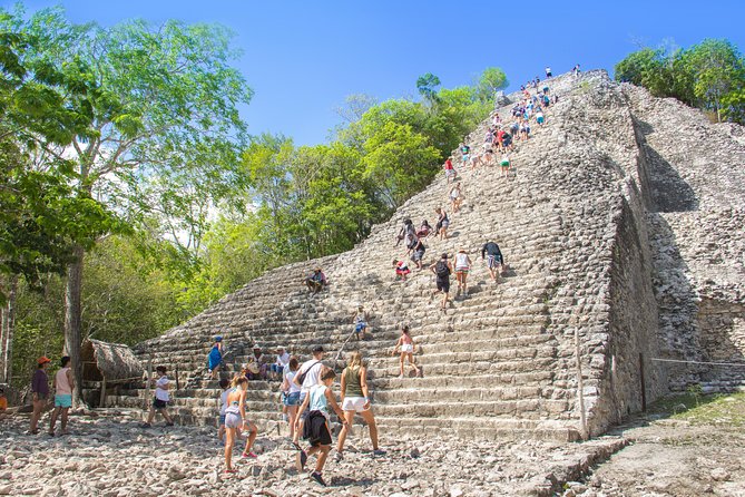 Cancun tour 4x1 Tour of Tulum, Coba, Cenote and Playa del Carmen - Cenote Kuxtal: 45 minutes to cool off, plus what you need for comfort