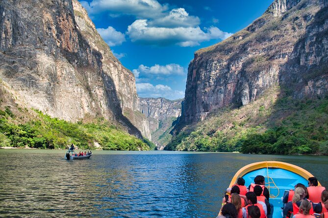 Cañon Del Sumidero, miradores From San Cristobal de Las Casas - The Miradores Canon del Sumidero: Two Quick Lookouts With a Tuesday Catch