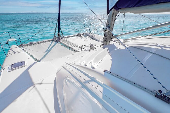 Catamaran Cancun to Isla mujeres Lunch OpenBar and Snorkeling - Snorkeling equipment and the guide’s role in keeping it safe and simple