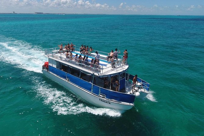Catamaran Tour to Isla Mujeres all Included - The second-level launch: fun for some, optional pressure for others
