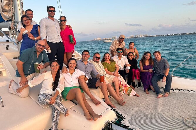 Catamaran with Snorkeling and North Beach, Isla Mujeres - The 10:00 AM Start, Playa Tortugas Check-In, and What to Expect