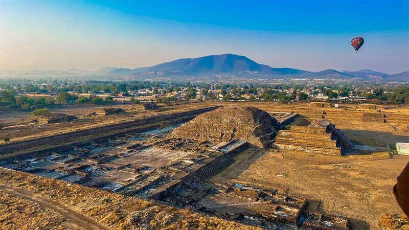 CDMX: Teotihuacan Balloon Flight with Optional Pyramids Tour - Choosing your level: balloon only, transport, or the full Teotihuacan plus Guadalupe day