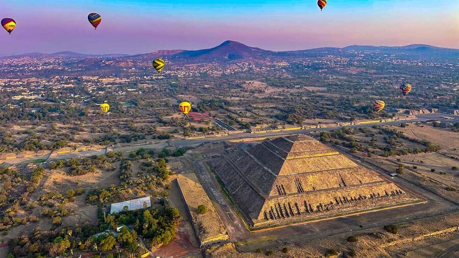 CDMX: Teotihuacan Hot Air Balloon with Breakfast - Who this sunrise balloon day fits best