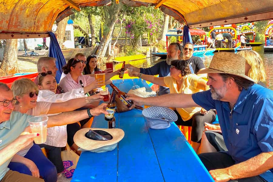 CDMX: Xochimilco Trajinera Party, Drinks, Mariachi & Tacos - Xochimilco by Night: A Party Boat With Real-World Atmosphere