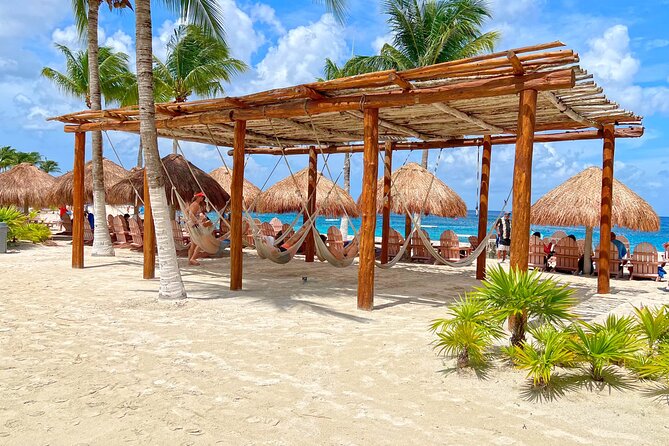 Chankanab Park Admission +Open bar +Lunch included +Snorkeling - Lunch a la carte plus open bar, where the value can be won or lost