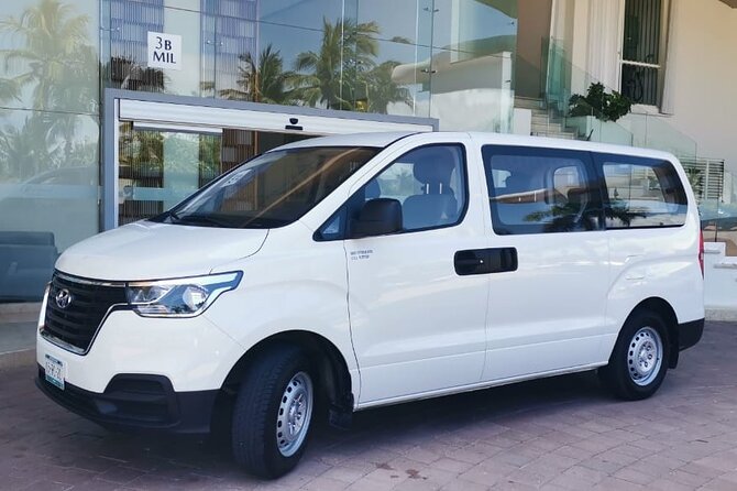 Cheap transfer for up to 10 people. - What the car ride includes, and what you should actually expect
