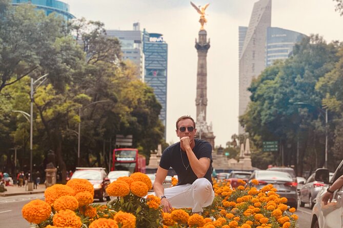 Cheerful Introduction Walking Tour in Roma, Condesa & Juarez - Roma, Condesa and Juarez, explained in one calm 3-hour loop