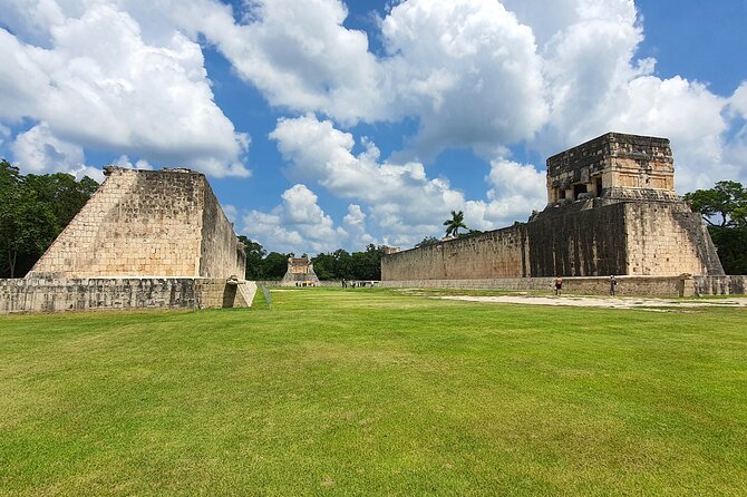 Chichen Itza, Beautiful Cenote and Valladolid All Inclusive Tour - Shopping Pressure, Tequila, and How to Keep Control of Your Wallet