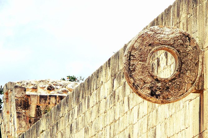 Chichen Itza & Cenote All-Inclusive Tour – Taxes & Entry Included - Food and Drinks: Breakfast Box, Regional Buffet, and Unlimited Bus Drinks