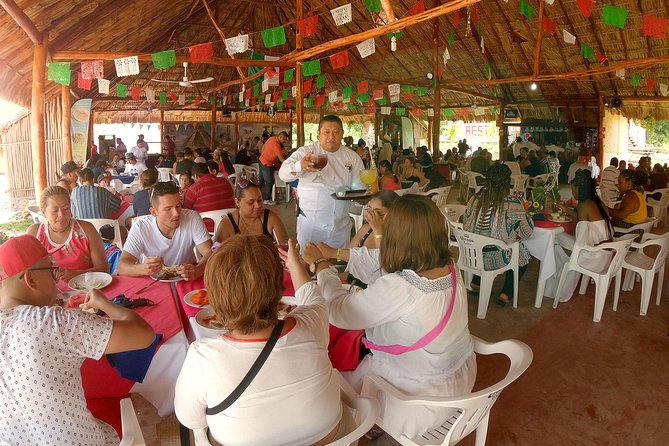 Chichen Itza & Cenote All-Inclusive Tour – Taxes & Entry Included - Shopping, Markets, and Tips: How to Avoid Feeling Cornered