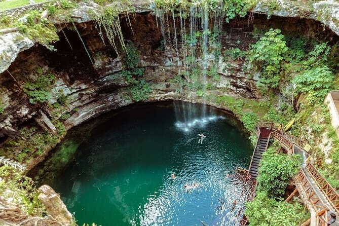 Chichen Itza, Cenote, and Valladolid Tour - Stop 1: Chichén Itzá and the Kukulcan moment