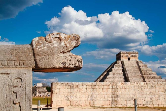 Chichen Itza, Cenote, and Valladolid Tour - Stop 2: Cenote Chichikan, stone steps, and cold water reality
