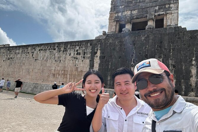 Chichén Itzá+Cenote+Food VIP: Your Exclusive, Private Journey - Private transportation and comfort: 7-seater, usually 4 guests