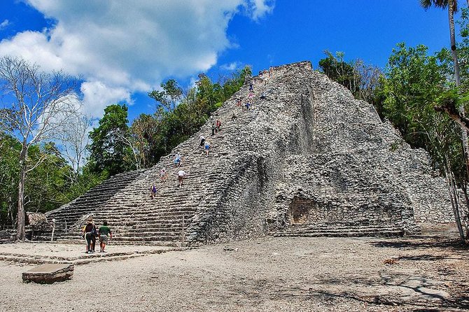 Chichen Itza, Cenote Ik Kil, Coba Ruins Small Group Early Arrival - Cenote Ik Kil swim: lockers, life jackets, and a much-needed reset