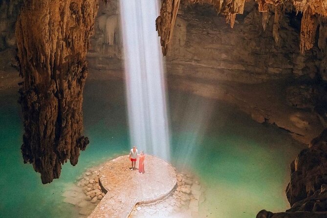 Chichén Itzá, Cenote Suytún & Cenote Ik-kil Expedition - Cenote Suytún: queue lines and a famous photo platform