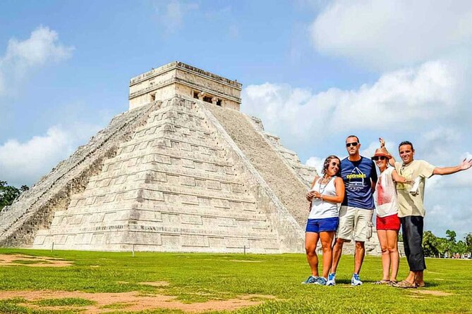Chichén Itzá, Cenote Suytún & Cenote Ik-kil Expedition - Language and guide style: what you can do if you only speak English