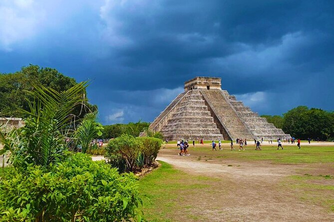 Chichen Itza, Cenote & Valladolid Tour with Lunch - Lunch and tequila tasting: when included extras really matter