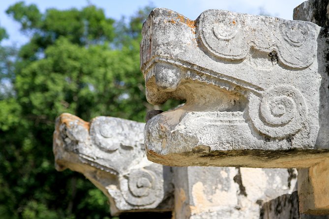 Chichen Itza Deluxe Guided tour with lunch - How the day feels in real life: group size and walking pace