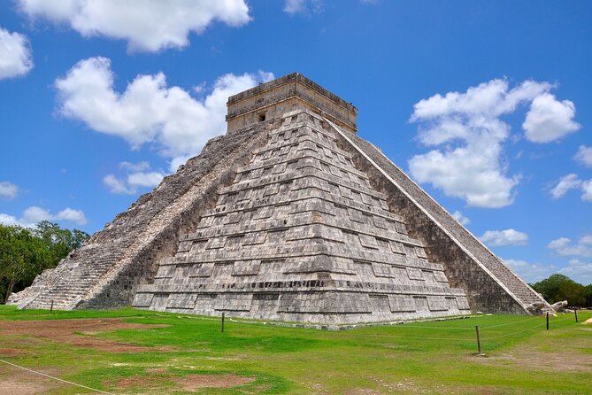 Chichen Itza Early Access Private Tour with Buffet Lunch - Private Group Touring: Less Rushed, More You-Can-Ask-Questions