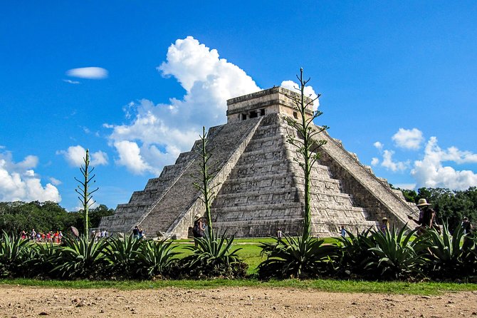 Chichen Itza & Ekbalam with Cenote Swim from Cancun - A full-day route from Cancun that hits two Mayan sides