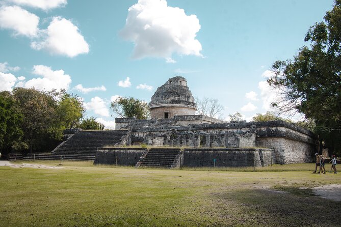 Chichen Itza Marvel of the World Early Morning Archaeologic Tour - Lunch Box, Water, and What to Pack for a Heat-Heavy Day