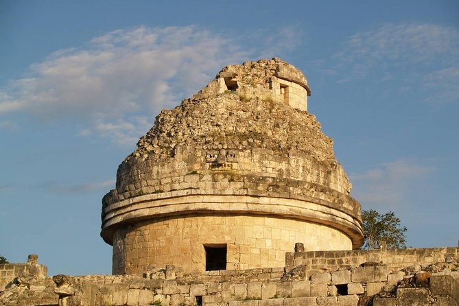 Chichen Itza Private Tour from Cancun - Lunch on a Schedule: Yucatán Buffet and Included Drinks