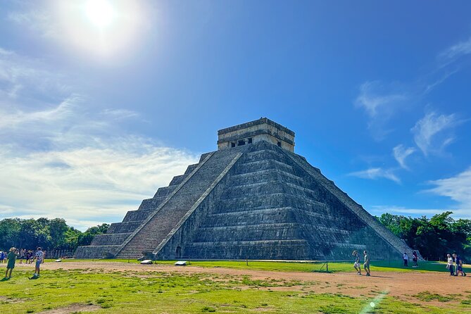 Chichen Itza, Valladolid & Cenote Private Tour with Buffet Lunch - Cenote Chichikan: the swim, the lunch, and why timing helps