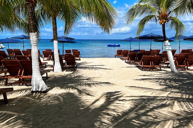 Chula’s All Inclusive Beach Pass with Transport - Crowds, Sales Pitches, and How to Keep Your Day Relaxing