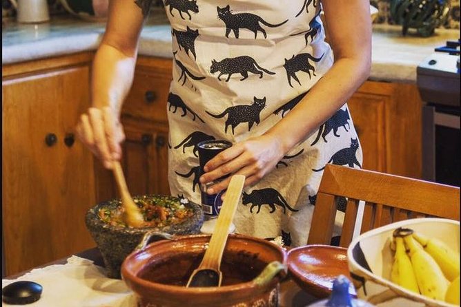 Cocina del Norte - Nopal salad and rice: building balanced plates the Mexican way