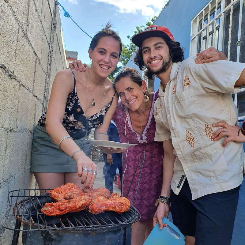 Cook Yucatán Food with your Merida Mom! (PDF Included!) - From the park meetup to a real market walk in Mérida