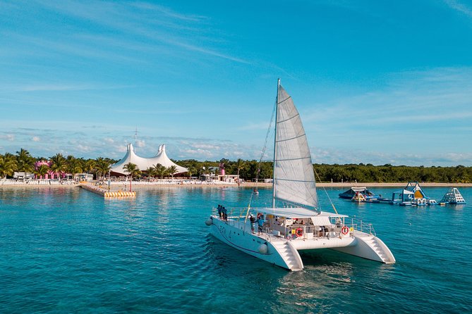 Cozumel Catamaran Snorkeling Tour & lunch® - El Cielo starfish sanctuary: a short, special side stop