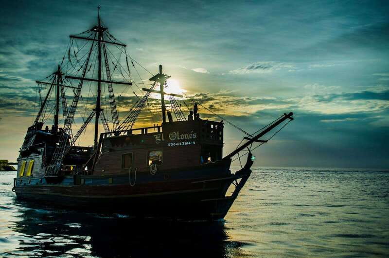 Cozumel: Pirate Ship Cruise with Open Bar, Dinner, and Show - The On-Board Show: Sword Fights, Games, and Crowd Participation That Won’t Quit